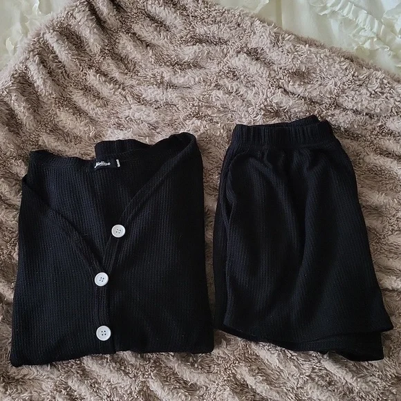 Comfy Cozy Black Knit Button Up Top & Short Lounge Set - Picture 4 of 4